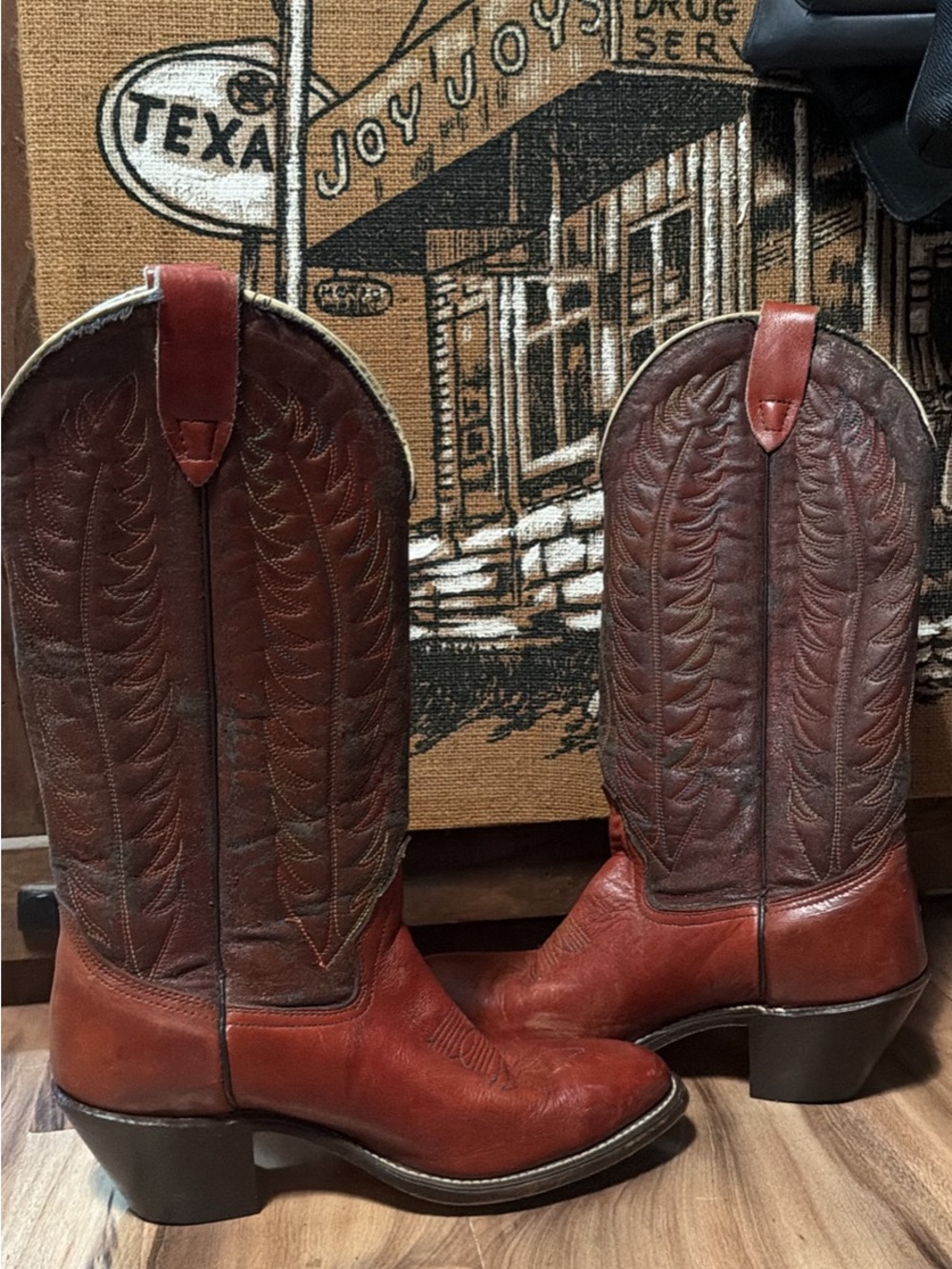 Vintage Red Women’s Wrangler Boots | Size 9